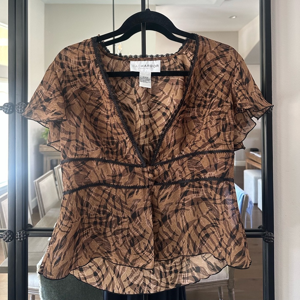 Sag Harbor Petite Blown & Black Blouse | Size 8